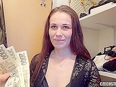 Horny Brothel Bitch Does Assfucking Without Condom