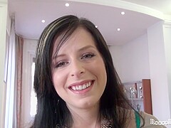 Laughing Teen 18+ Gets Destroyed By With Rocco Siffredi