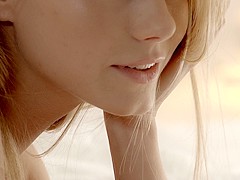 The White Boxxx - Ecstatic solo show with beautiful Ukrainian blondie