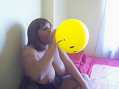 Ebony Smiley Face Balloon Blow