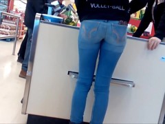 Tight Teen ass at grocery store Hidden cam