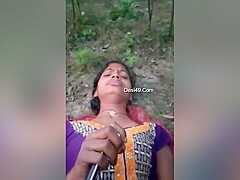 Today Exclusive- Desi Village Girl Out Door Pussy Fingering By Bf