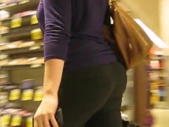 A BUNCH OF MILF BOOTY