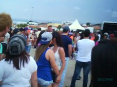 besos en concierto 3