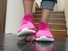 Pink Nike stomp