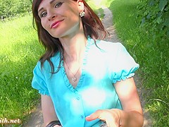 Jeny Smith sun bathing naked in public
