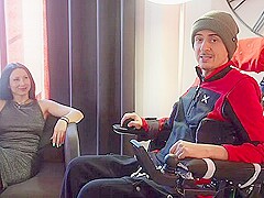 Sofia Bellucci - Si Esibisce In Privato Con 3 Amici Disabili E Succede Limprevisto - Dialoghi In Ita