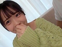 童顔美巨乳美女が愛撫でキュートに恥じらい健気にフェラやパイズリ