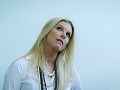 India Summers Suck Ricky Johnsons Big Black Cock