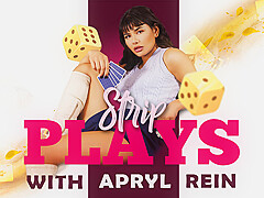 Strip Plays With Apryl Rein