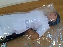 Vacuum Bag Breathplay