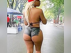 She Not Right