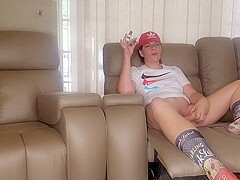 Smoking Stepsis Lost A Bet And Had To Fuck A Dildo Infront Of Me