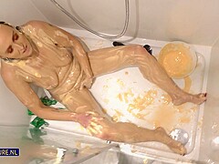 Food Fetish Masturbating With Uk Gilf Rose