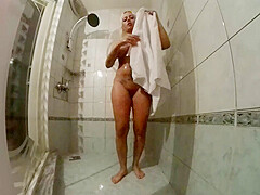 Nevena Hot in Hot Shower - myVRsin