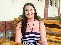 Shopping and Hanging Out With Tina Lee - Tina Lee - Scoreland