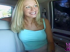Blonde Smokeshow Flashes Tampa