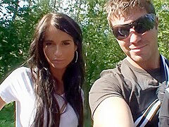 Amateur sucking dick in the park