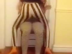 Sexy teens grinding in tight leggings