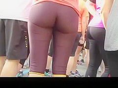 Women in tight sport shorts with great asses