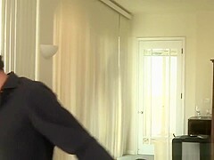 Tattooed blonde mom Emma Starr fucking