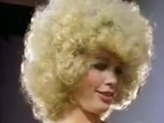 A1NYC Bobbie And Candy Try To Handle John Holmes Big Cock