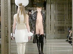 Fashionshow Nude Show Sexy Art