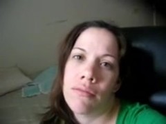 My gf shows me her pregnant belly