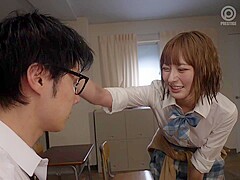 20000017_ちっぱいスレンダーの日本人女性が撮影される淫靡な展開