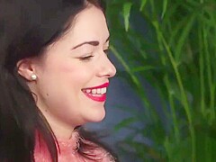Laughing cfnm dominas tug