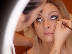 Davina, 18, only wants to do porn! - Jacquie et Michel TV