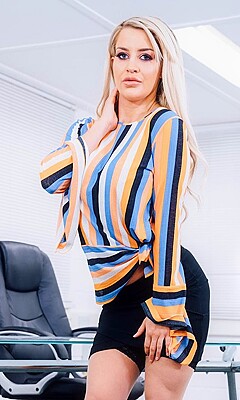 Sienna Day