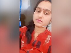 Today Exclusive -sexy Bhabhi Shows Her Boobs And Ass