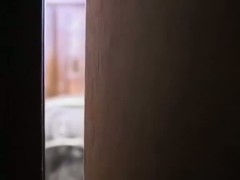 Blonde shaved pussy solo masturabation porno on her big bed