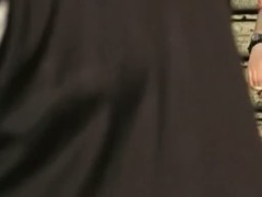 Real amateur brunette upskirt pussy video