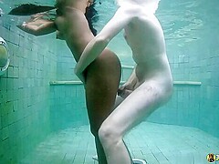 Esah In Pool - Videos - JohntronX