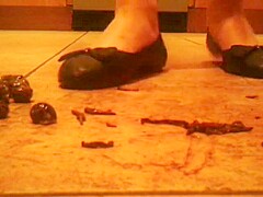 ballet flats crush worms snails