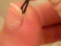 Toe Cleaning with Princess Bridgette