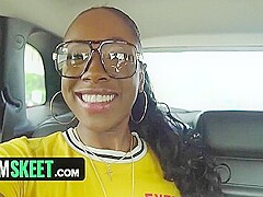 Fit Black Babe Amari Anne Touches Her Wet Pussy In The Backseat Of A Taxi