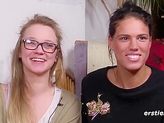 22-jahrige Deutsche Macht Was Heibes Mit Freundin Zusammen