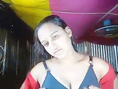 Bangladeshi Village Lady Nude Masturbation