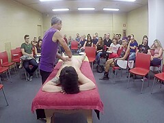 Clase N&ordm;1 De Masaje Erotico Anal 20 Min With Jesus Sanchez And Pamela Sanchez