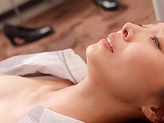 Boss Lady's Cumming Punishment. Japanese woman erotic video x2x725E8200325B32F1F1
