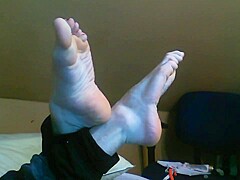 Soles in the Pose! Wrinkled soles Size 8 feet foot fetish bare sexy toes!
