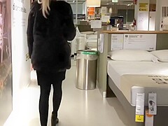 BLONDE TEEN FLASHING ASS AT DEPARTMENT STORE