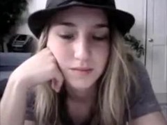 Juvenile Legal Age Teenager Couple Fuck On Bedroom Floor