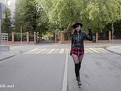 Jeny Smith pantyhose fire walking
