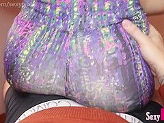 Amateur Latina In Tight Leggings Dancing On Cock Lap Dance Is Cardio!