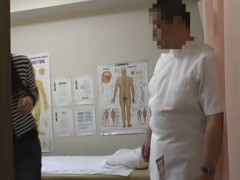 Pretty girl moaning while visiting japanese massage voyeur