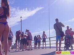 Amazing Round Teen Close-up Voyeur Cam